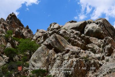 洛河峡谷