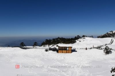 西岭雪山滑雪场