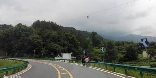 燕子河大峡谷景区 